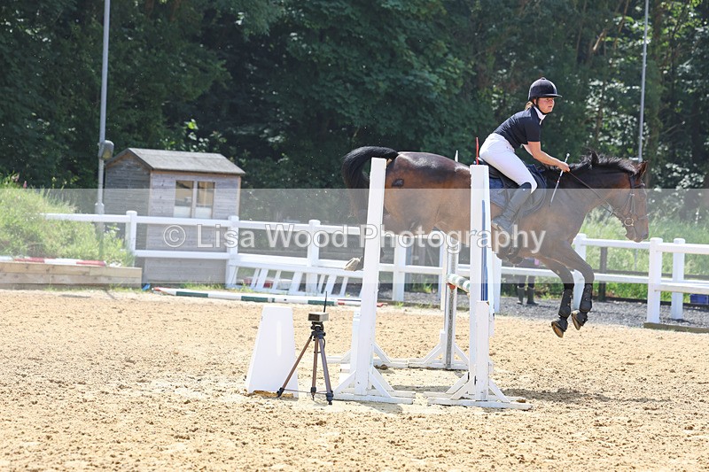 3E7A5914 - Class 5: Senior 95cm