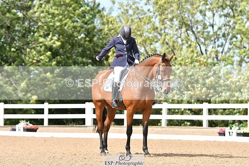 250906-133130-02899 - 127-Kathryn.LittleQuietly.Does.It