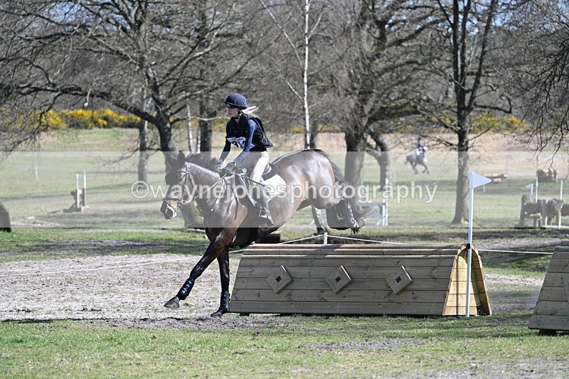 WJ7_0899 - XC Time 13:13 to 13:21