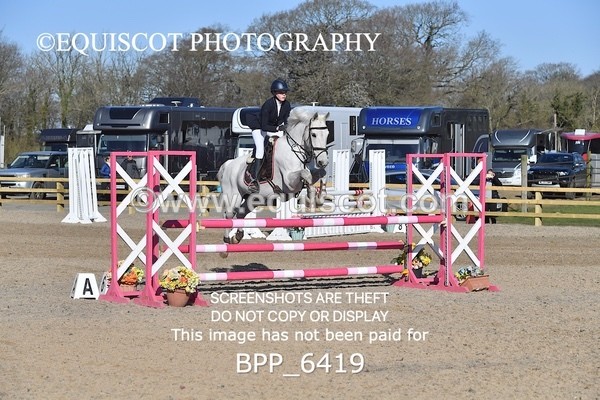 BPP_6419 - CLASS 10 SUN Newcomers/ 1m Open