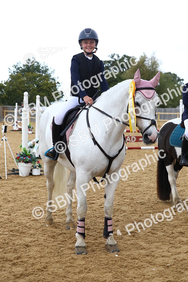 SBM_62423_J64 Junior Pony 60cm Championship - Paula Gray