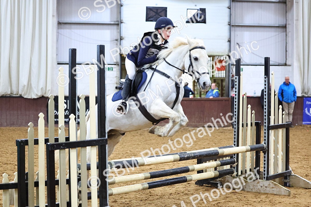 SBM_001720 - Class 4 - Festive Fences - 70cm