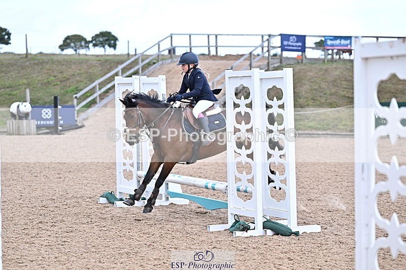 250826-152237-00096 - Clear Round and 60cm