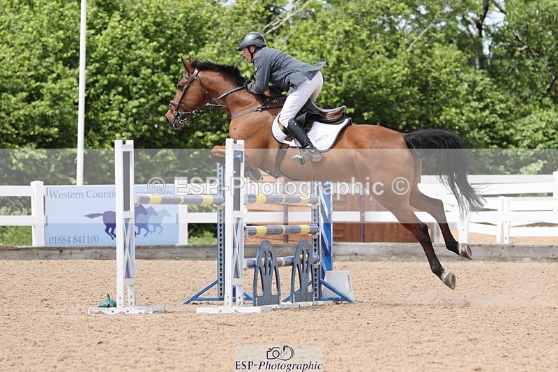 250528-135117-01156 - Cls 4 Newcomers and 1.10m Open