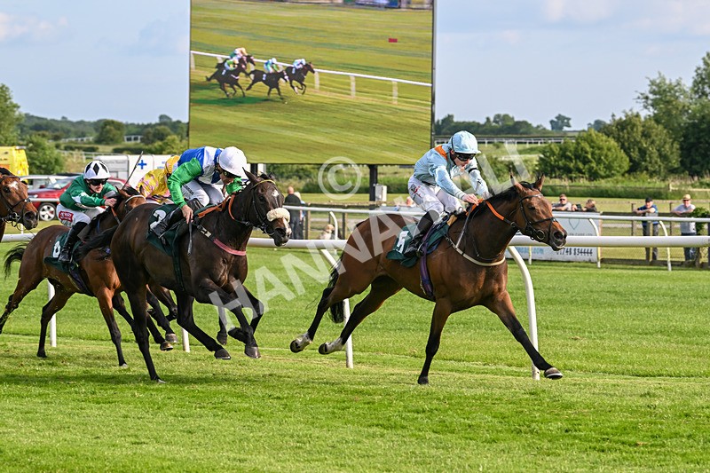 100625-Race 4-Lima Sierra-7013 - Race 4