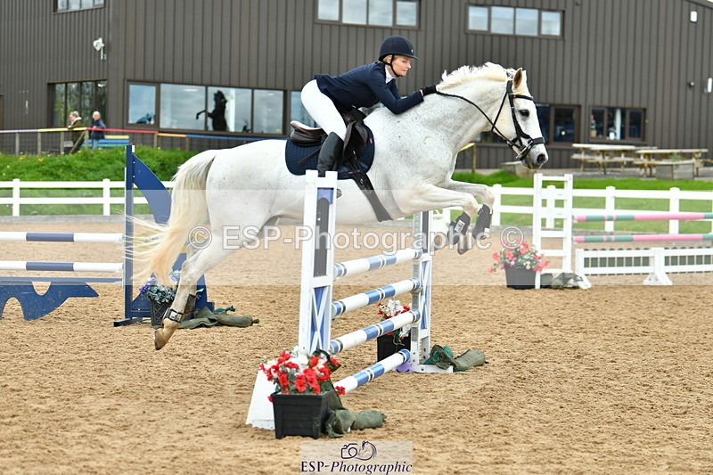 230507A-123353-07794 - Cls 42 95cm Amateur Quali