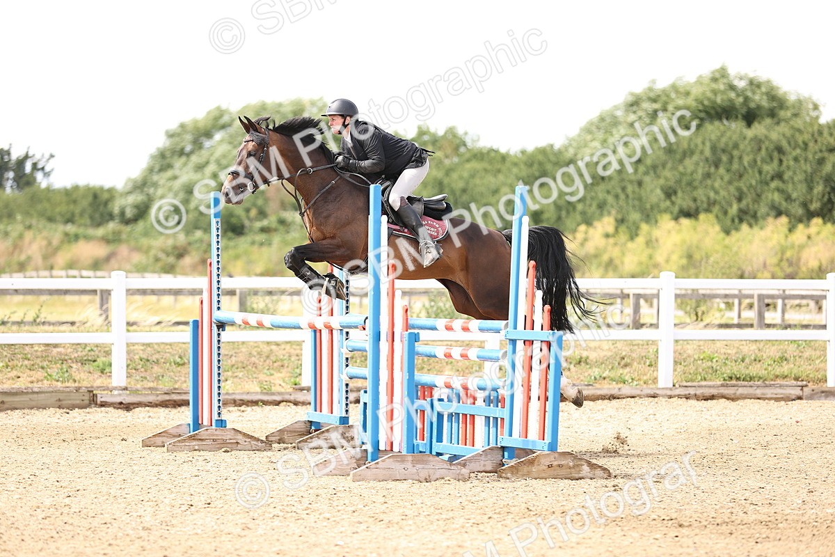 SBM_001155 - Class 6 - Senior Newcomers - 1.10m