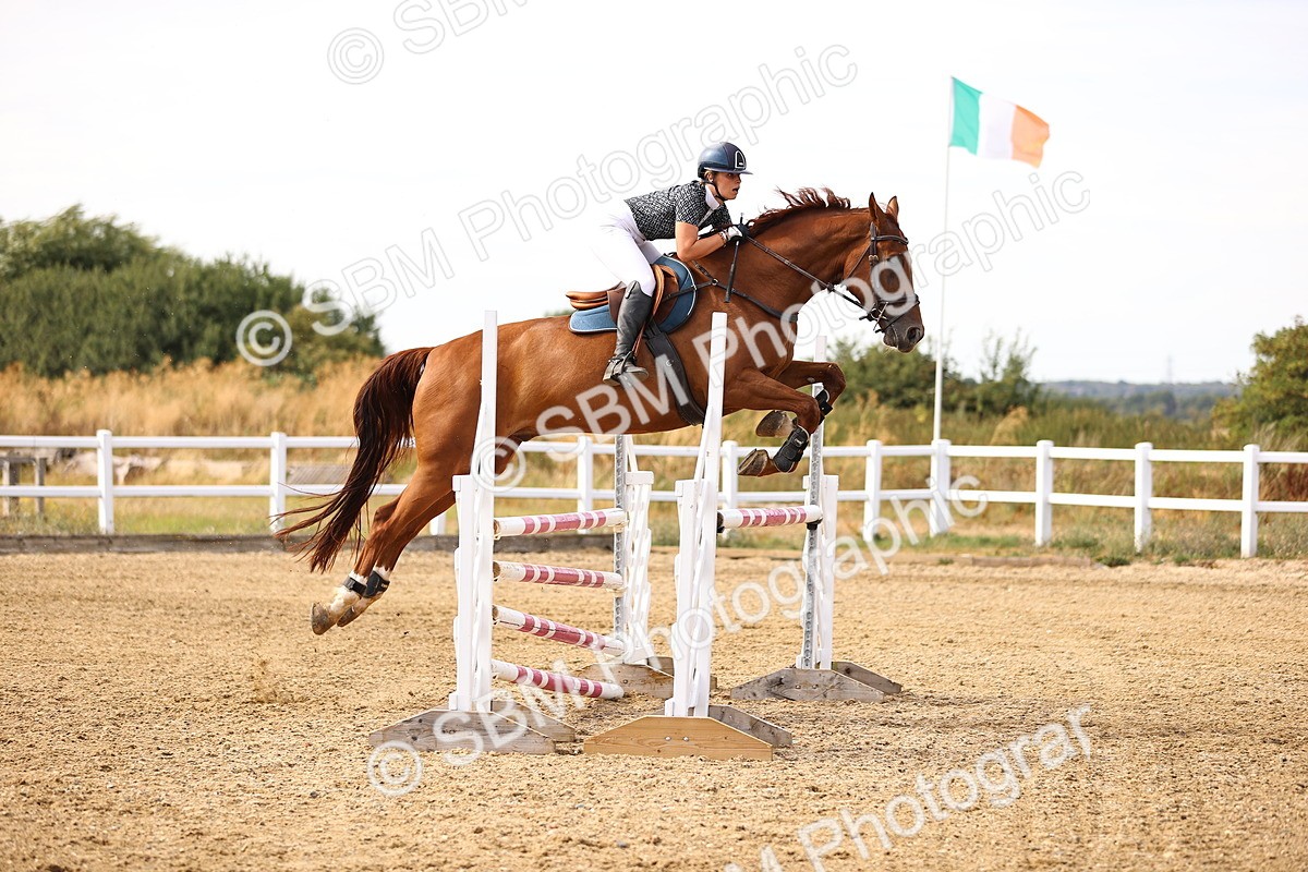 SBM_001549 - Class 6 - Senior Newcomers 1.10m