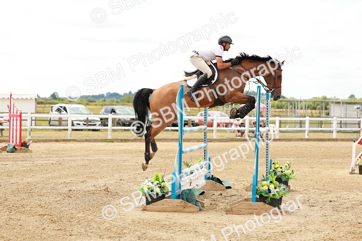 SBM_018389 - Class 21 - Senior Newcomers Championship 2d Rd
