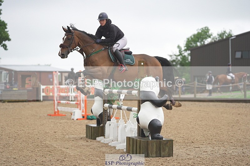 231017A-142528-07364 - Cls 29 Snr Foxhunter