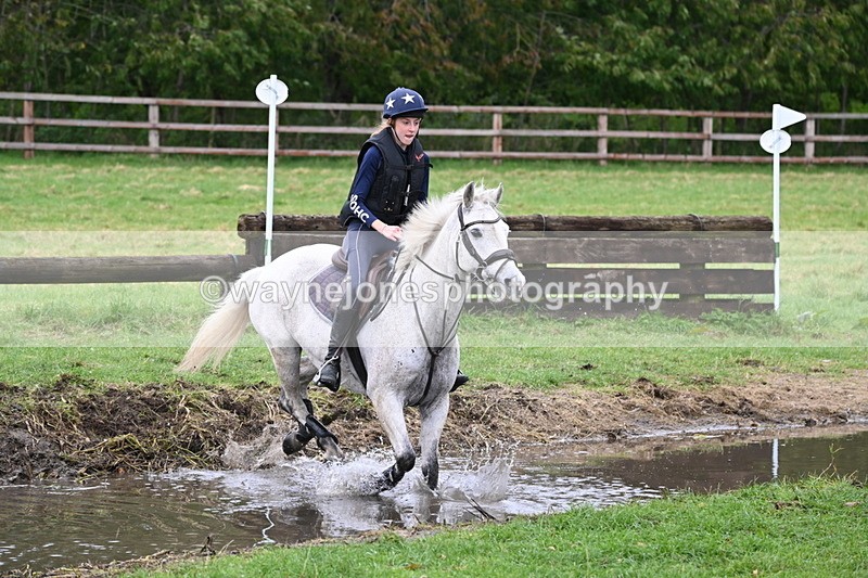 WJ6_4519 - Time at Photographer 11:57 to 12:14