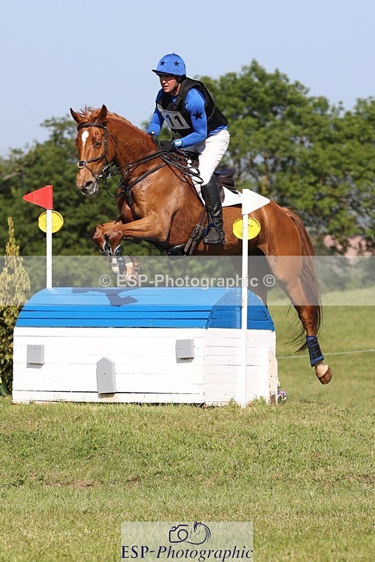 230527-164427-13139 - 111-CREEVAGHSTABLES_IFICUDIWUD-Tim_Cheffings-XC