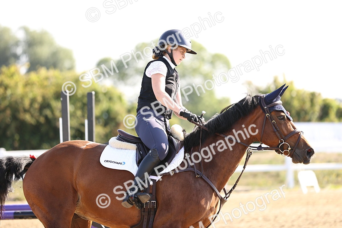 SBM_005471 - Class 8 - Clear Round