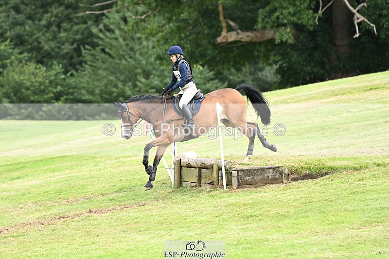 240825X-180733-38138 - 80cm XC 17.30 to End