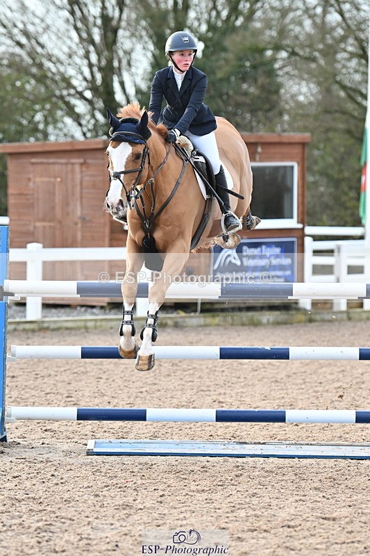 231208A-134236-00973 - Cls 6 Foxhunter & 1.20m Open