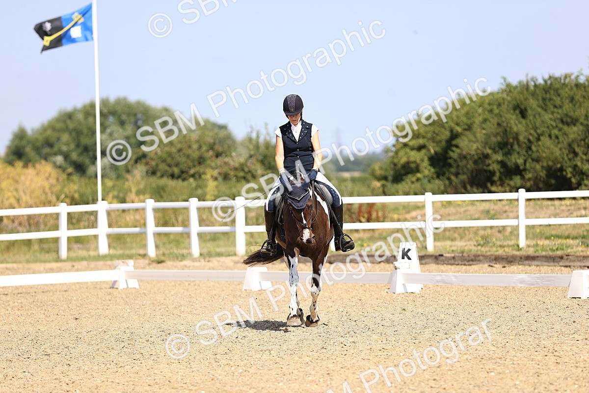 SBM_009427 - Novice 5 - 9.50-10.53