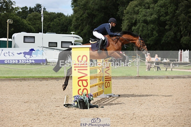 240711-155507-29175 - Cls 124 Foxhunter