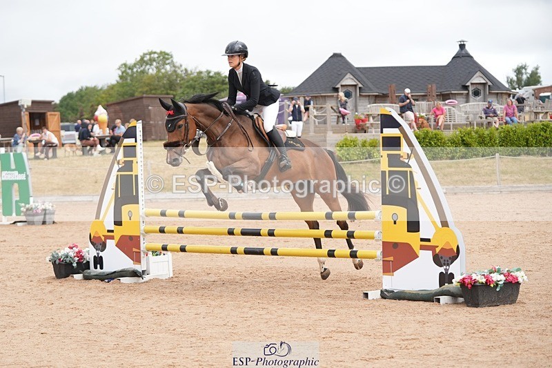 260730-095649-01582 - Cls 1 British Novice and 90cm