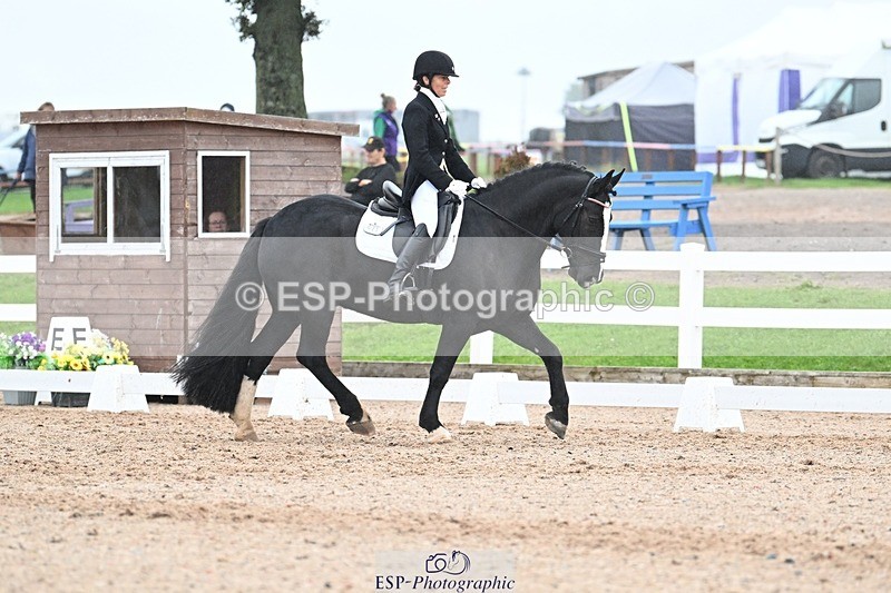 250907-142108-09255 - 021-Francesca.TurnerAlbie