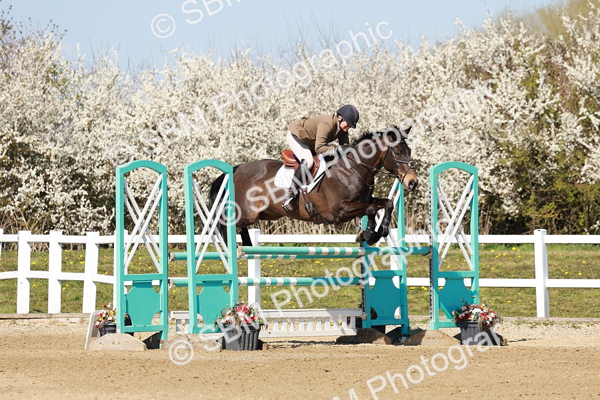 SBM_004387 - Class 17 - Senior Newcomers - 1.10m