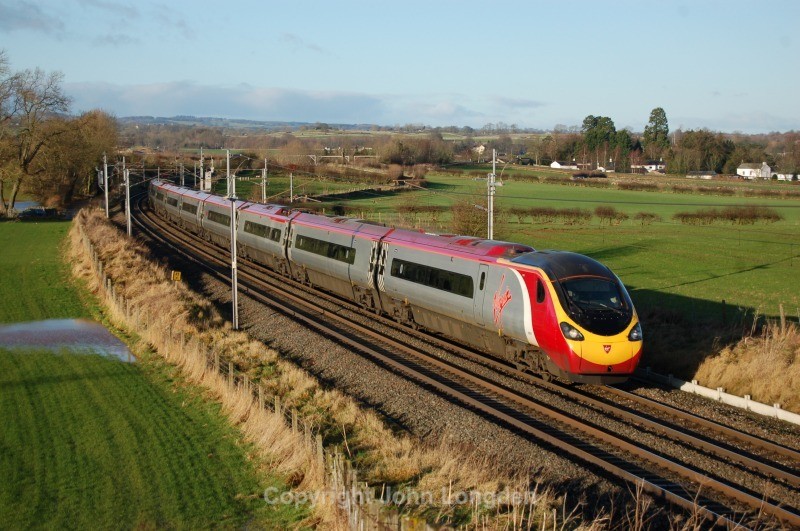 5.1.12 - 390010 09.40 Glasgow - Euston, Yanwath - West Coast Main Line (north to south)