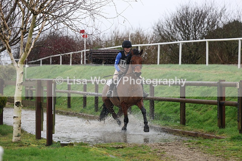 3E7A7572 - Class 3: 90cm