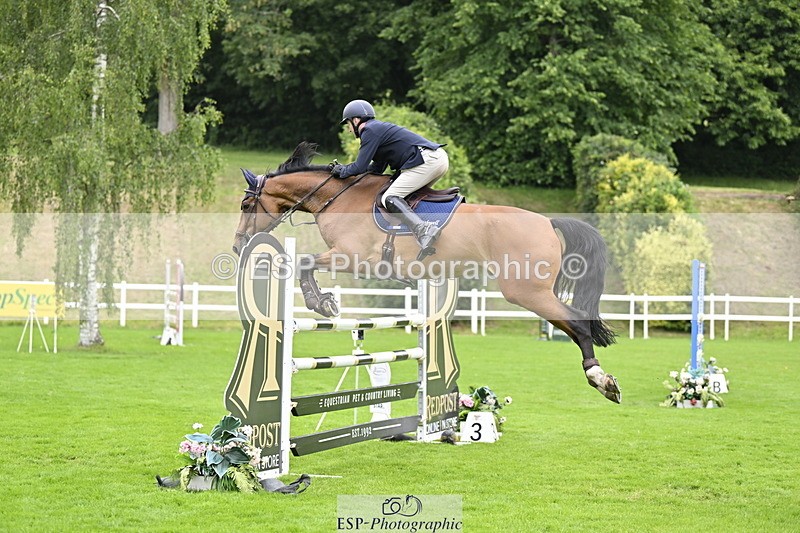 250613A-131156-02104 - Cls 3 Snr Foxhunter