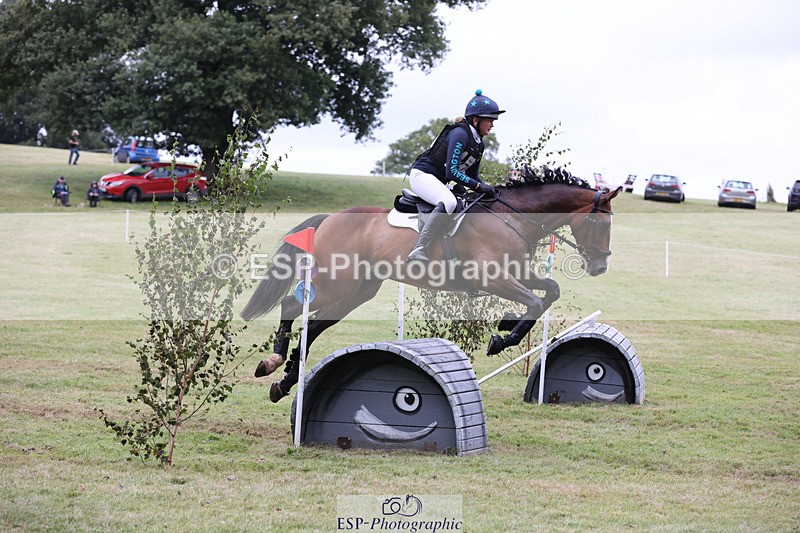 240825X-163638-37780 - 80cm XC 16.30 to 17.30