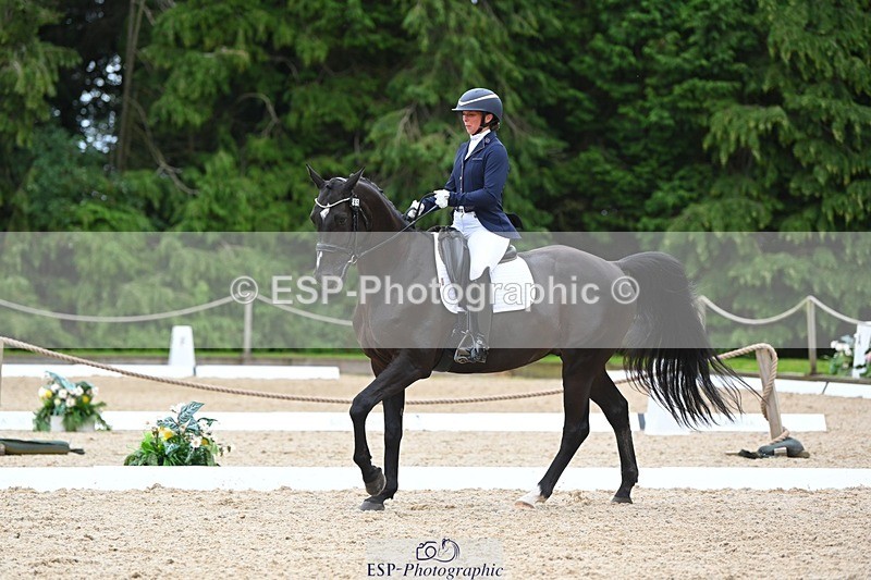 230813-165408-08510 - Cls 14 Medium Silver 16.45 to End