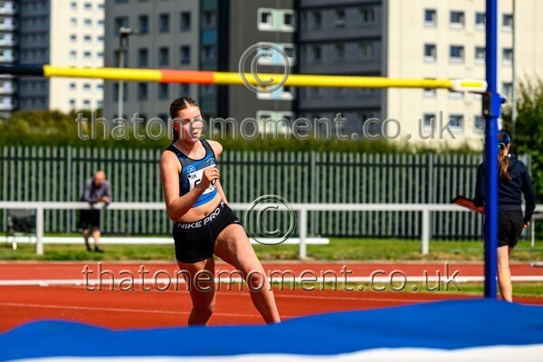 Age25SAT-916217 - Field Female Set Two