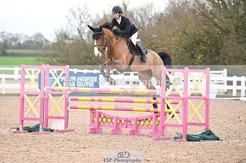 241206-124630-00815 - Cls 5 Newcomers and 1.10m Open