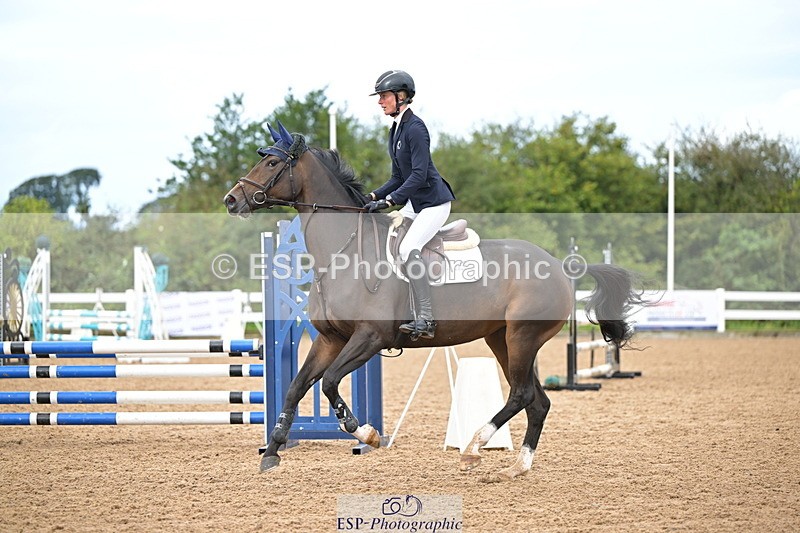 240925A-104731-00123 - Cls 1 British Novice and 90cm Open