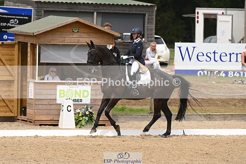 250719A-144610-06499 - 048-Elaine.Scott-Florava