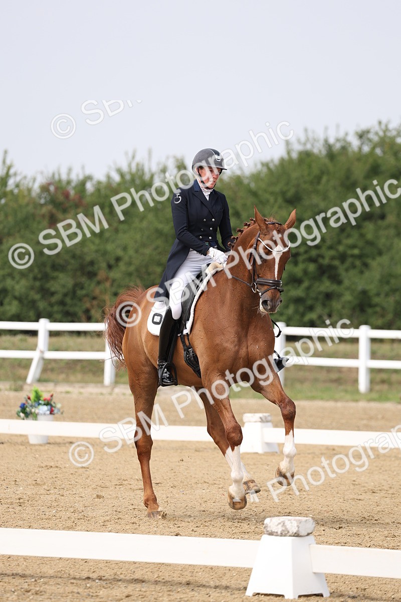 SBM_007208 - Class 9 - FEI INT I - 13.37-14.33