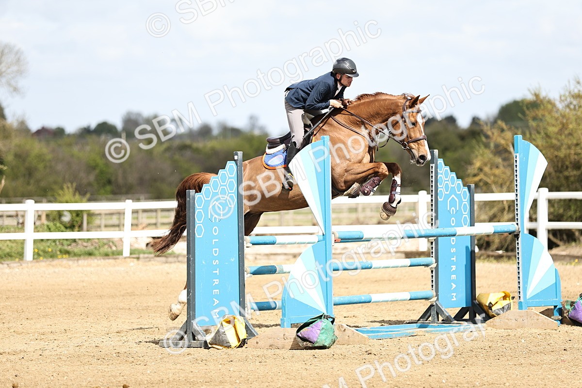 SBM_001134 - Class 4 - Senior Newcomers - 1.10m