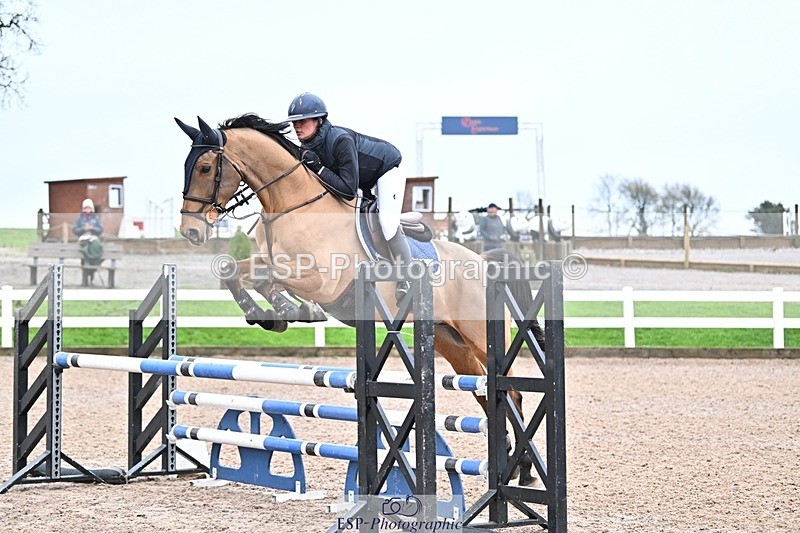 241127-105632-00297 - Cls 02A&B Snr Disc & 1.00m Open