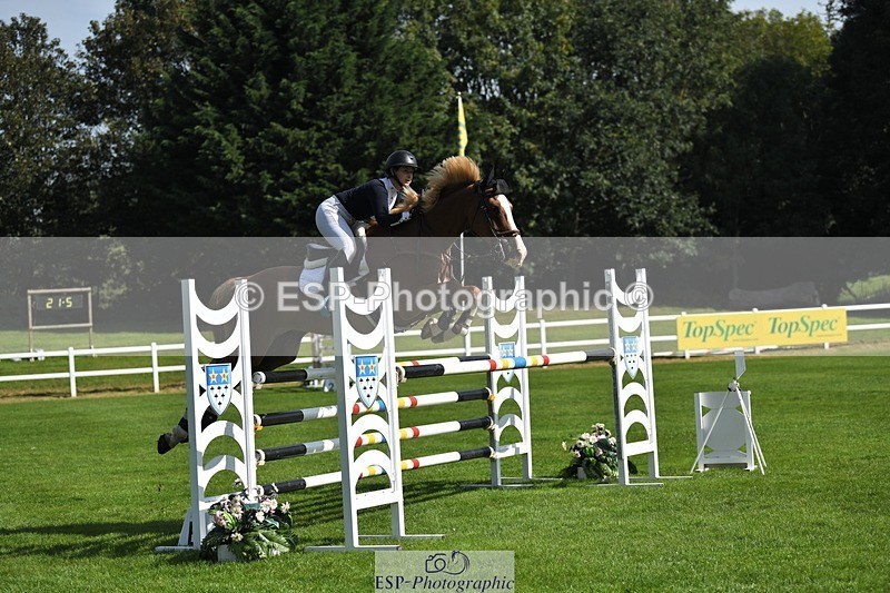 230908-113130-01148 - Cls 2 Snr Foxhunter & 1.20m Open
