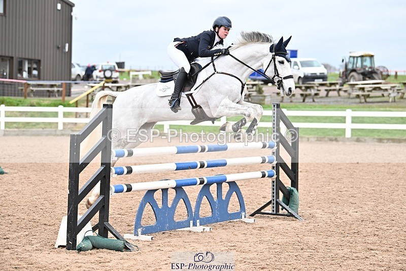 250112-132124-01439 - Cls 20 Newcomers and 1.10m Open