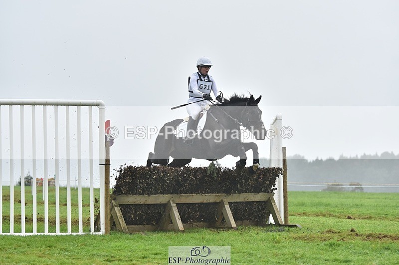 231021-105944-15829 - 671-KILCLOGHER.DAWSON-Lucy.Griffiths-SC+XC