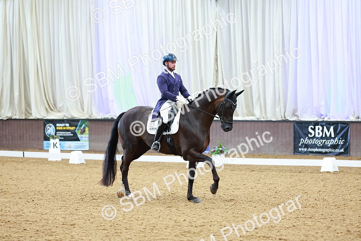 SBM_007802 - Class 9 - FEI INT II - 16.54.17.57