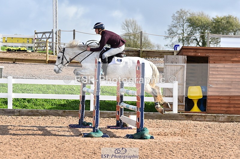 231029A-122838-03304 - Pony Foxhunter & 1.10m Open