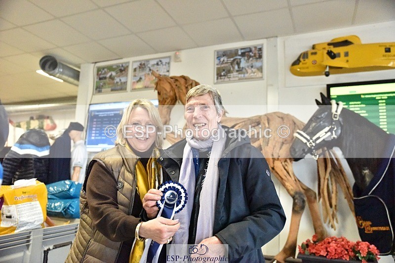 250214-130250-00290 - Novice Gold Presentations