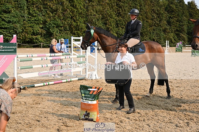 250816A-162235-02749 - Cls 9 Snr 1.10m Open