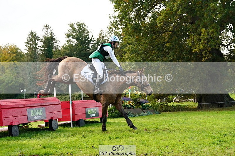 251025A-135124-20691 - F-481-Anna.Passmore