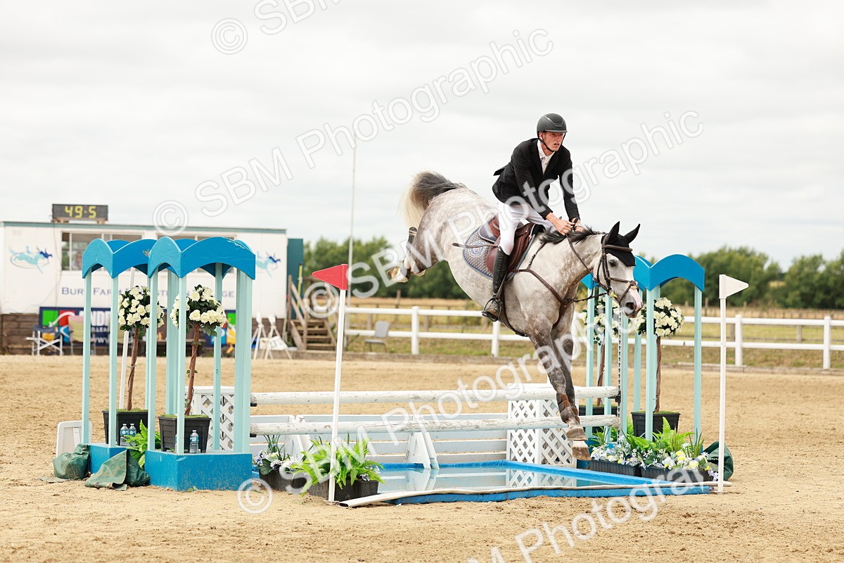 SBM_018119 - Class 21 - Senior Newcomers Championship 2d Rd