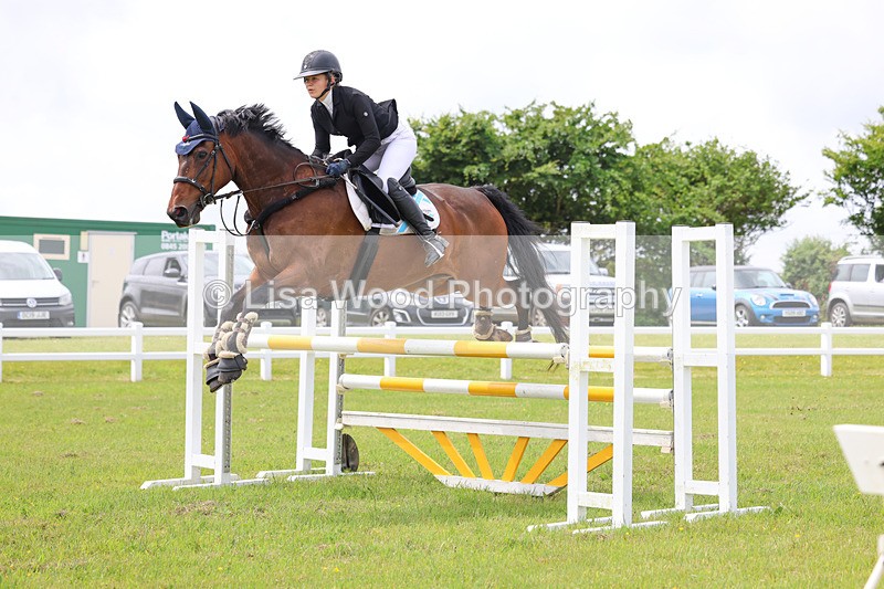 3E7A6816 - Class 11: Senior Newcomers/1.10 open