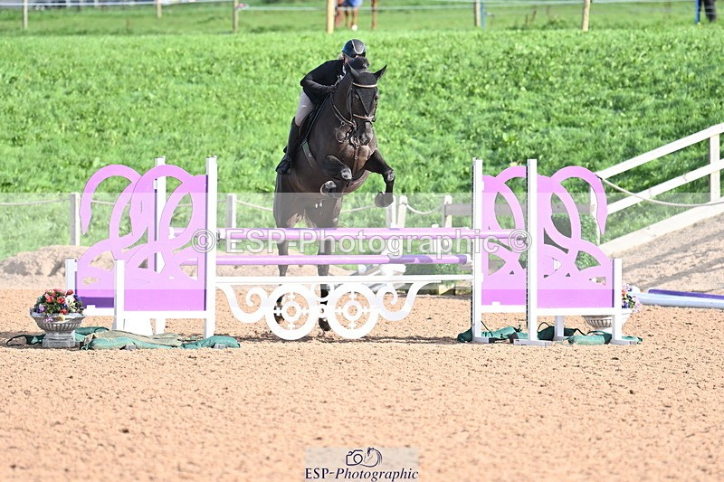 231014A-103737-04162 - Cls 18 Newcomers & 1.10m Open