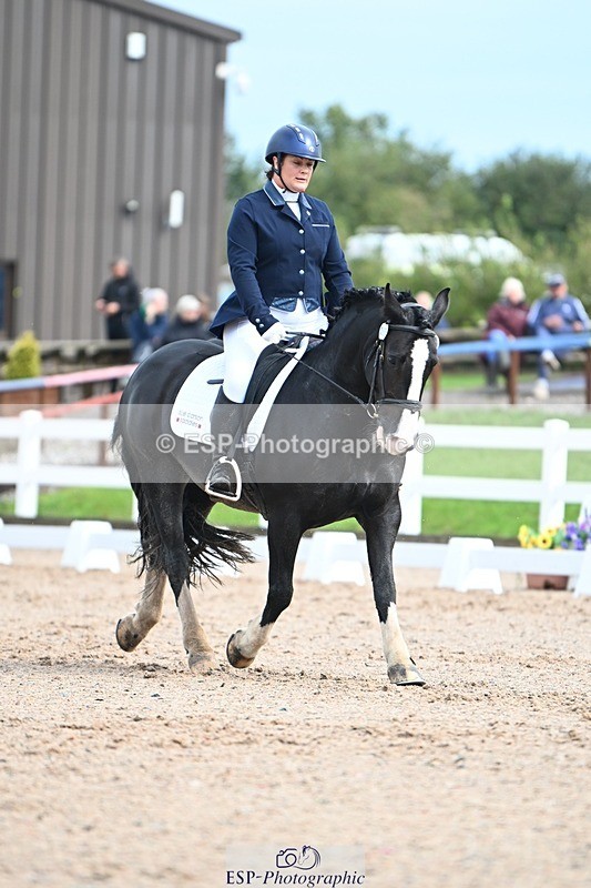 250907-113208-07239 - 018-Kathy.WhiteMilly.111