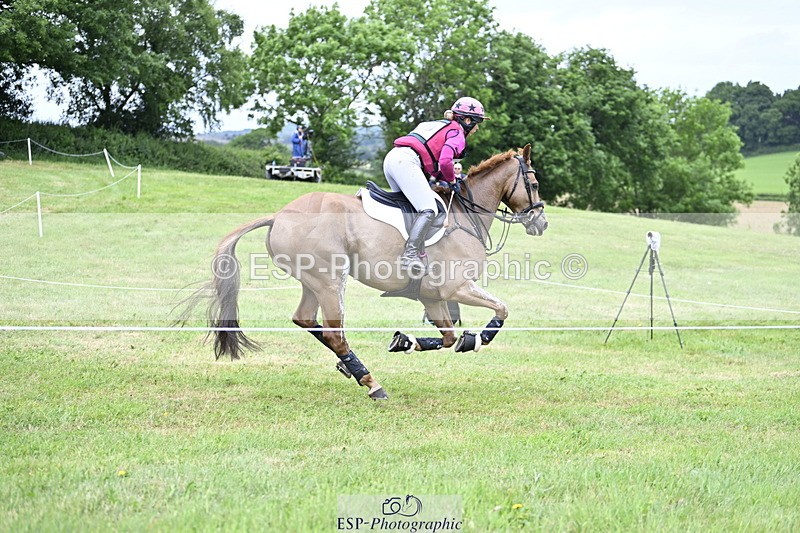 250524A-133400-10394 - B-370-Emma.Hyslop-Webb-KBS.TIME.TRAVEL