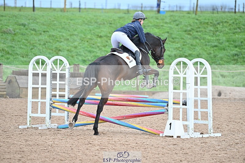 231203A-110652-00729 - Cls 16+17 Club and Schools 80cm